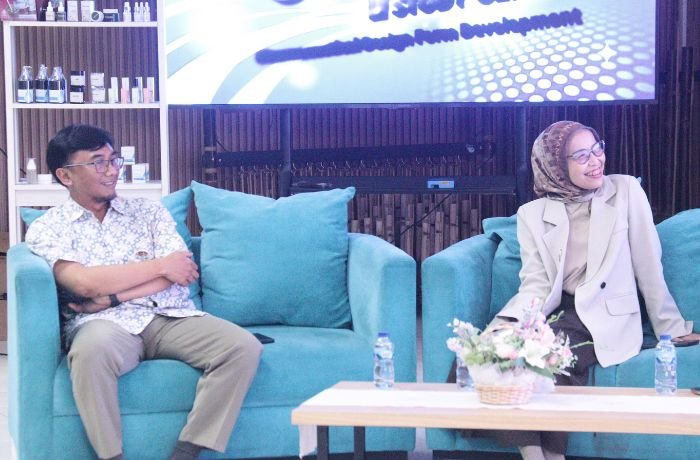 Kolaborasi Tidak Bisa Menunggu: Mengapa Kampus dan Industri Harus Belajar Bersama